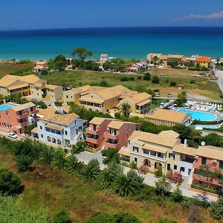 Nireas Resort Corfu アカラヴィ エクステリア 写真