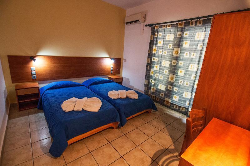 Nireas Resort Corfu アカラヴィ エクステリア 写真