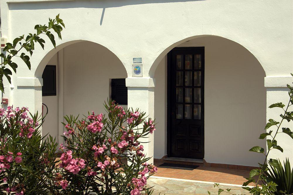 Nireas Resort Corfu アカラヴィ エクステリア 写真