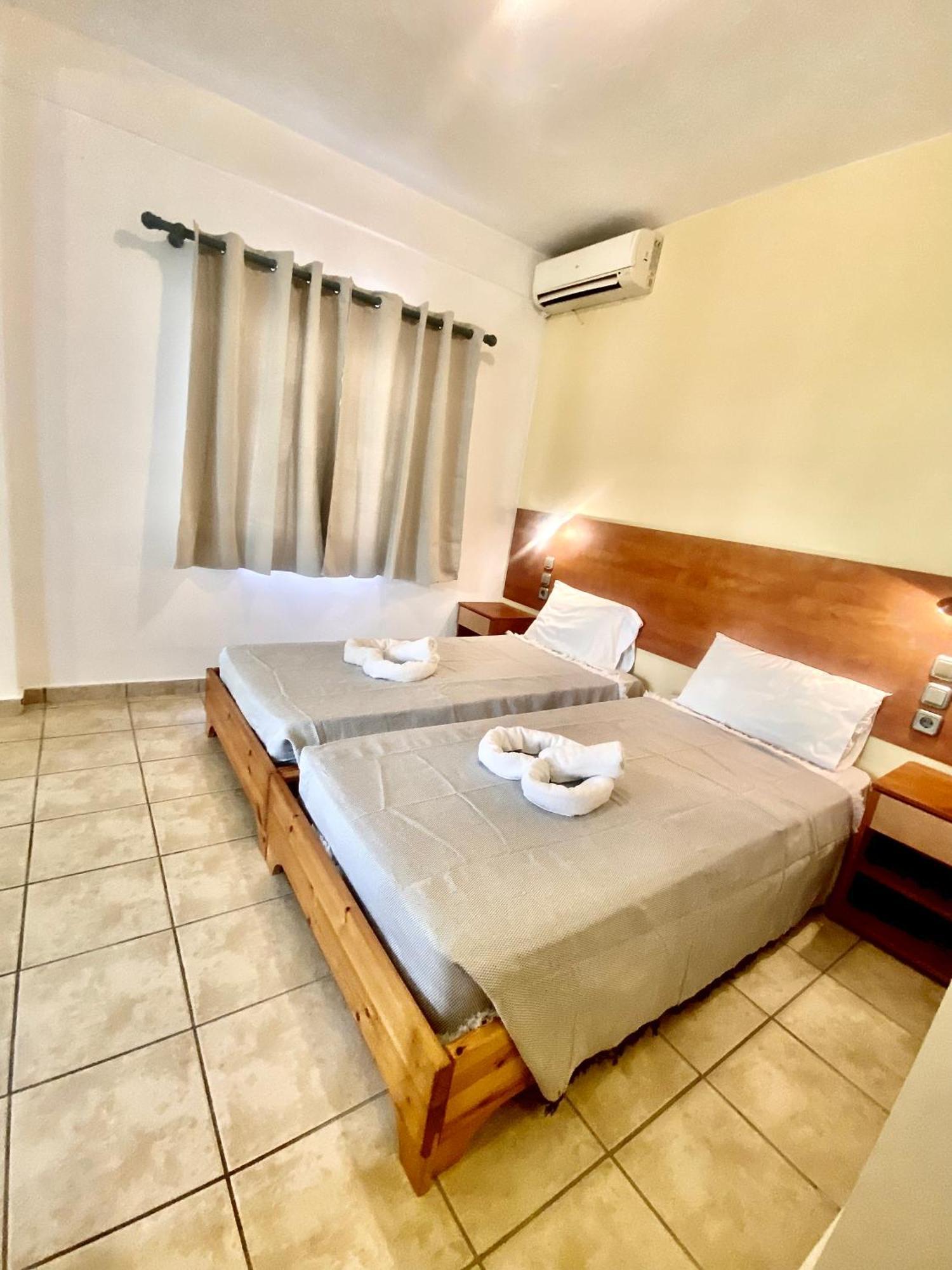 Nireas Resort Corfu アカラヴィ エクステリア 写真